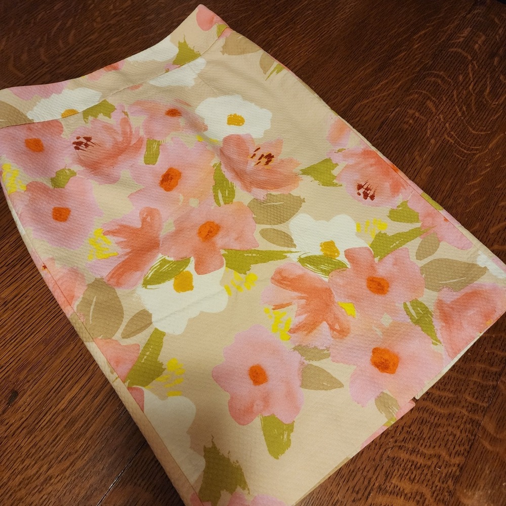 J. Crew Bright Pink Floral Print 100% Cotton Straight Pencil Lined Skirt Size 0